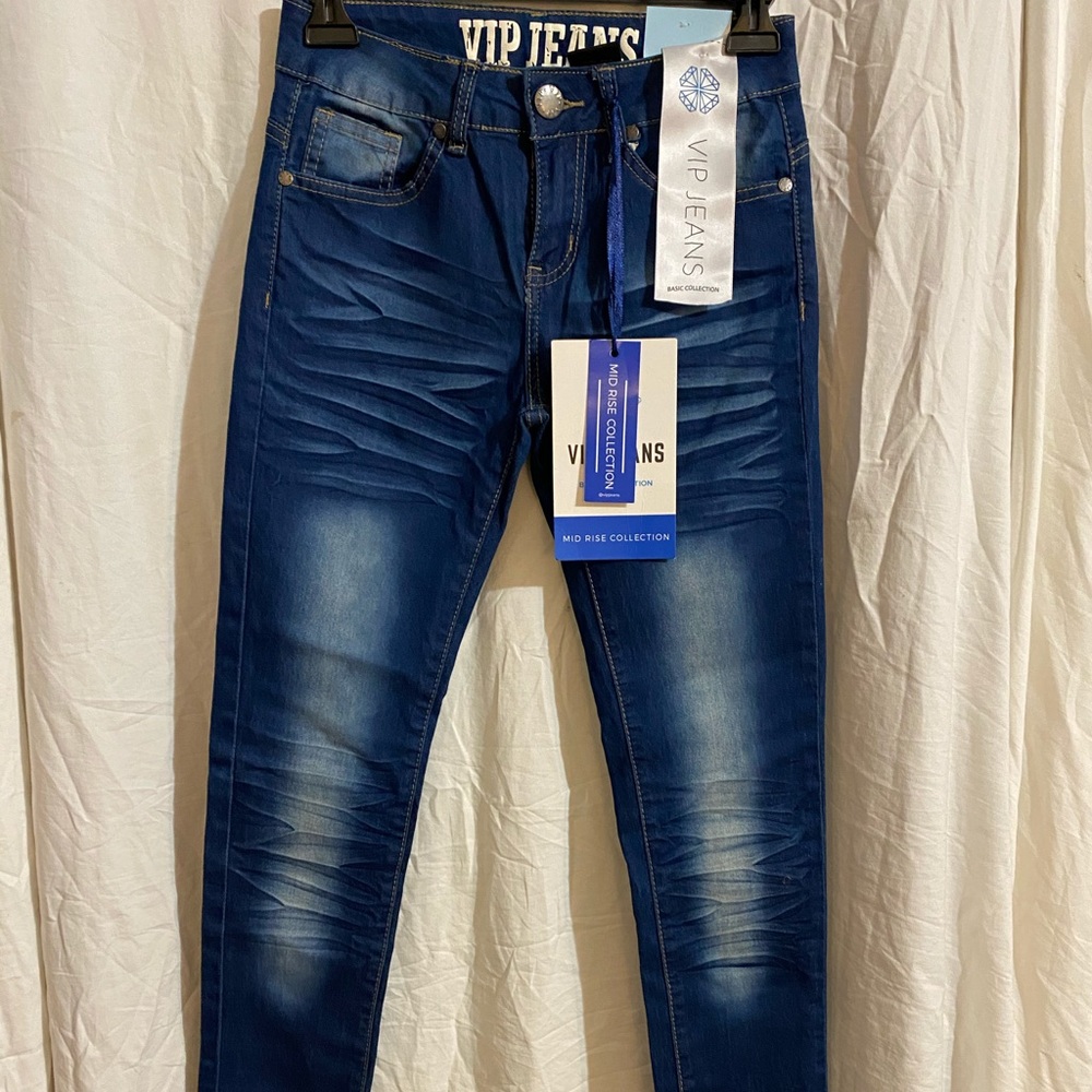 Jeans - Picture 2 of 4